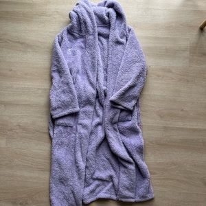 THE COMFIEST ROBE